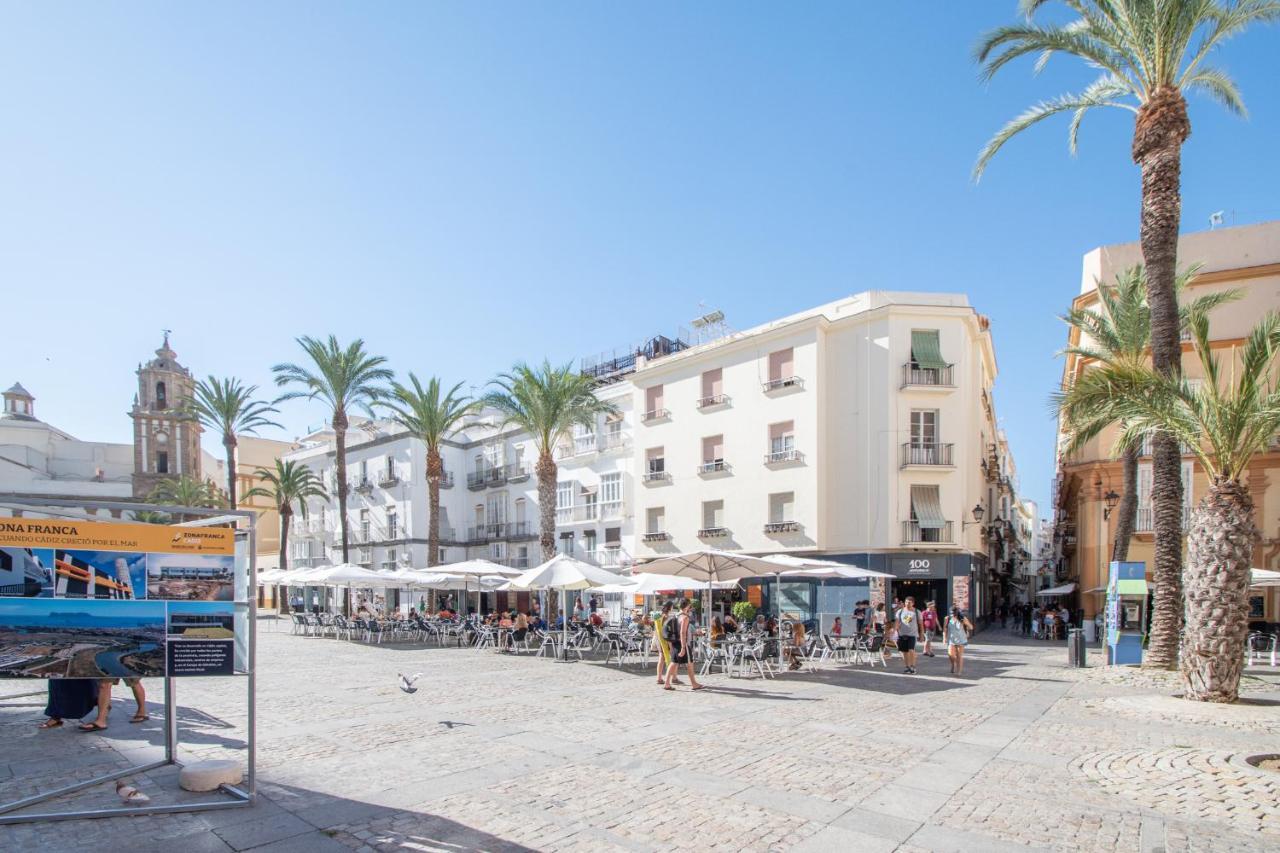 Apartamento La Magnolia De Cadiz Exterior photo